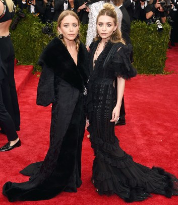 1430788170_mary-kate-ashley-olsen-zoom